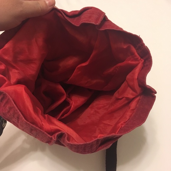 Gouache Red Canvass Crossbody Bag - Picture 5 of 6